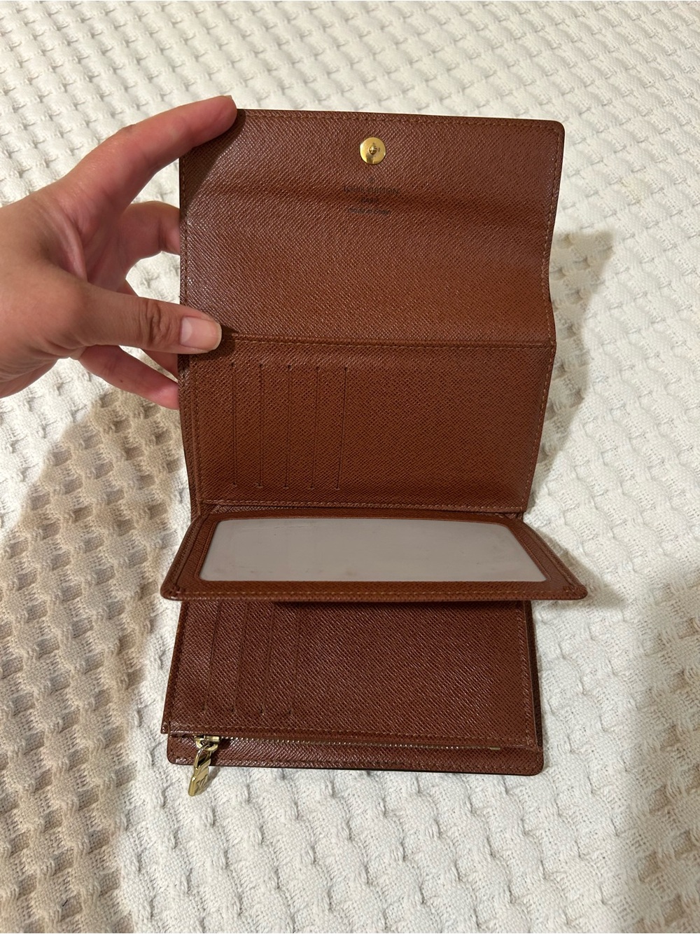 Louis Vuitton Monogram Alexandra Wallet - Picture 8 of 13